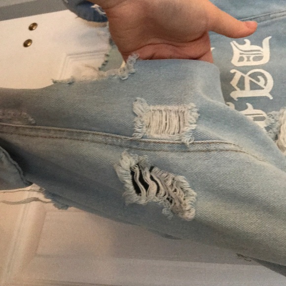 Distressed Cropped Jean Jacket - Picture 3 of 4